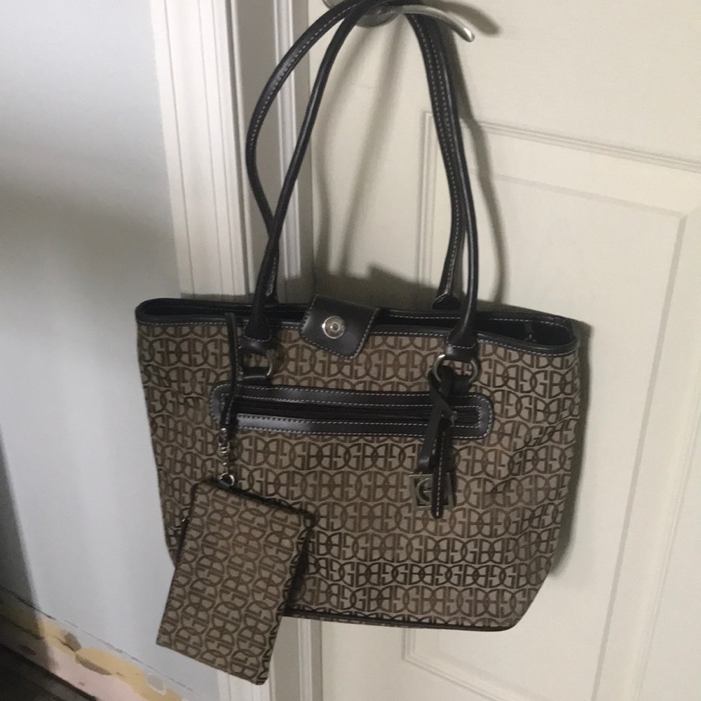 COPY - Giani Bernini Tan & Brown Handbag
